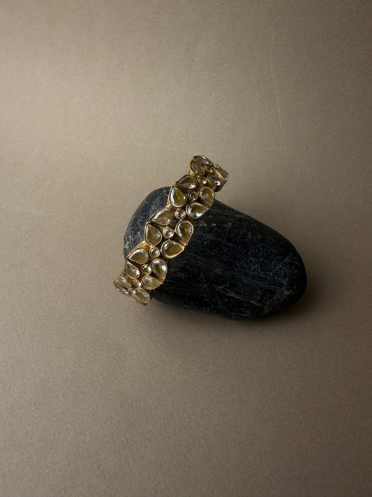 Lumiere cuff