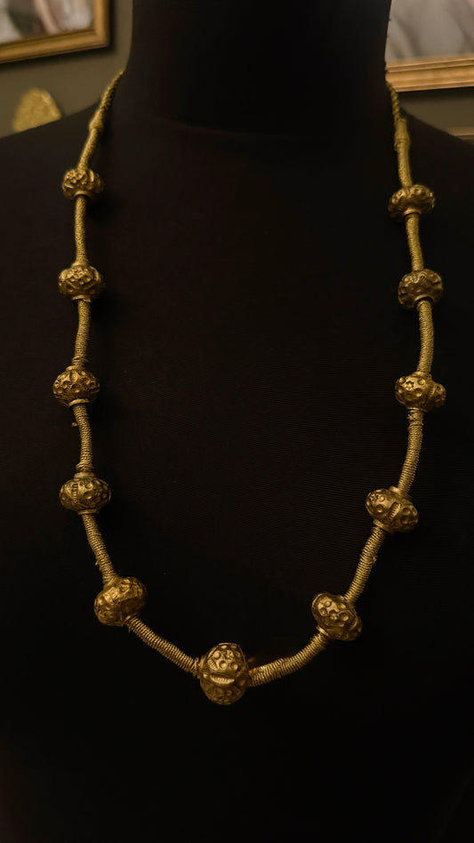 Gilded knot